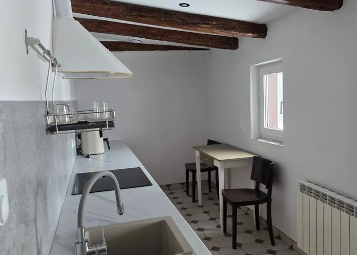 Dworcowa Blisko Suntago 아파트 *